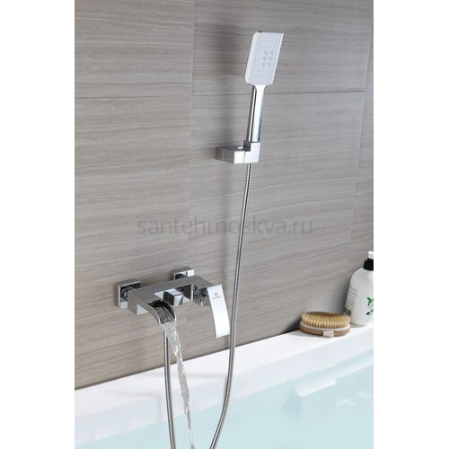 44033 Смеситель Л/К